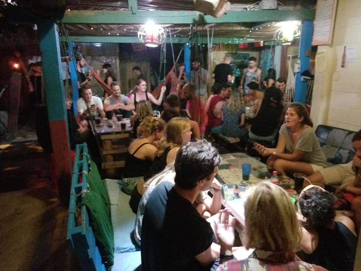 My Little House Surf&Backpacker Hostel Montanita Bagian luar foto